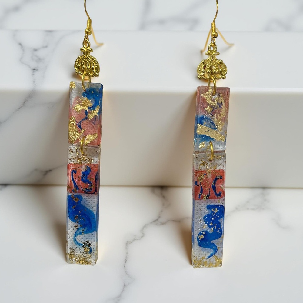 Elegant Gold and Multicolor Resin Dangle Earrings New